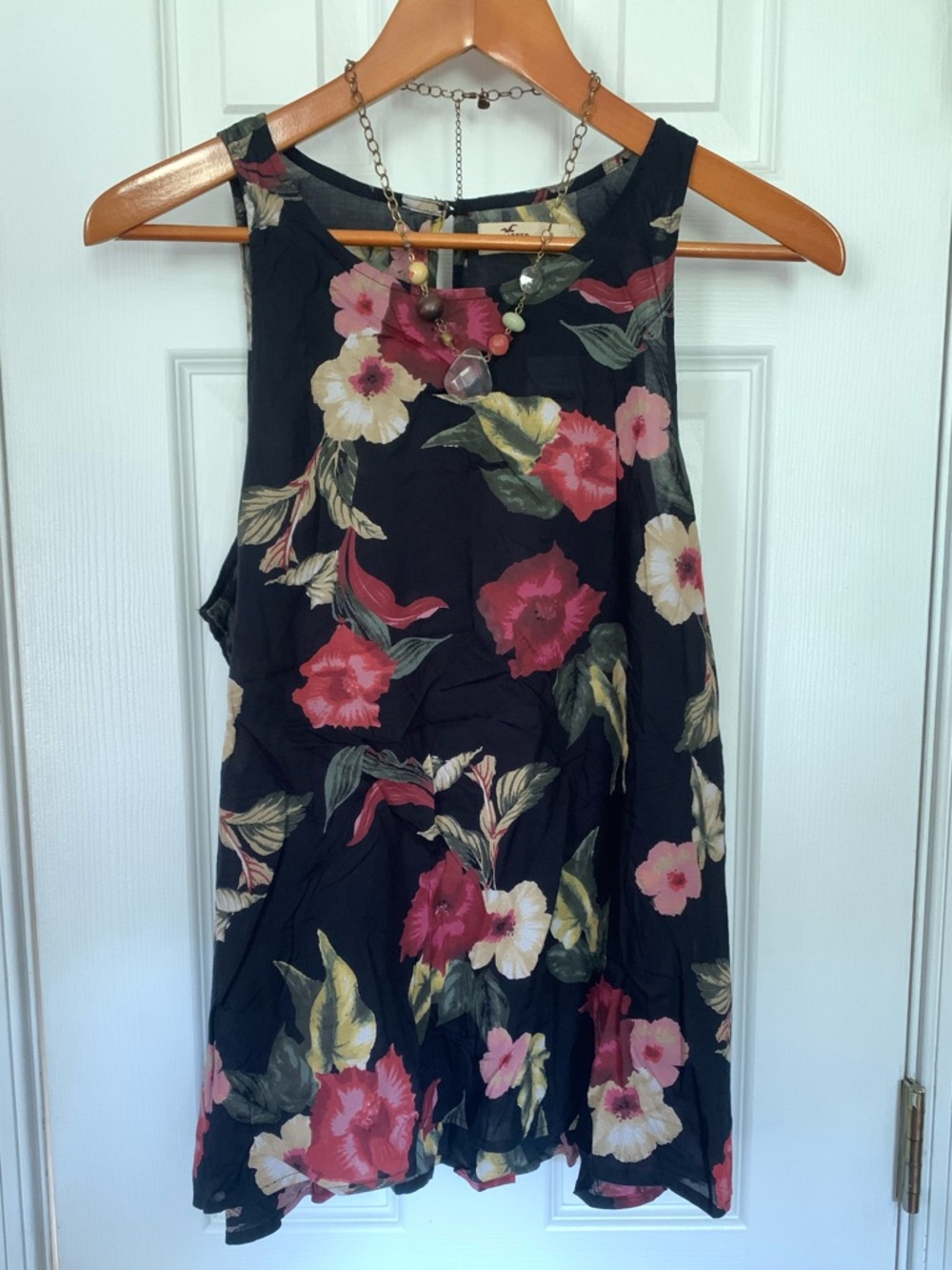Hollister Tropical Floral High Neck Swing Tunic Tank